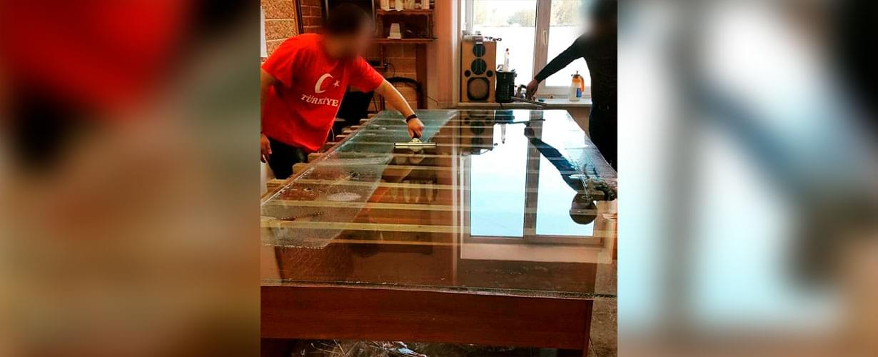 Бронировка стеклянных козырьков