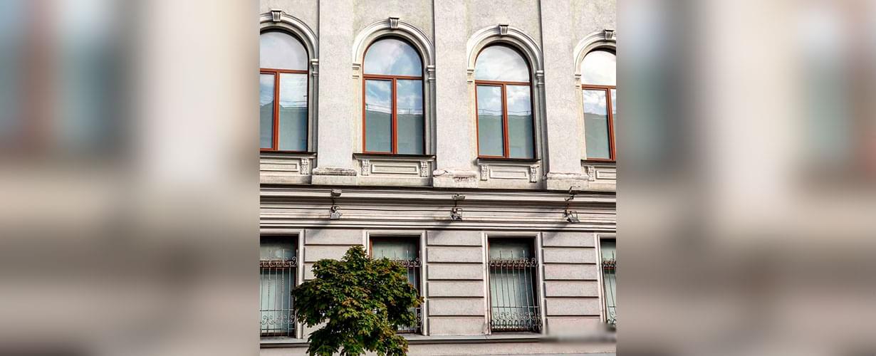 защита экспонатов от солнца