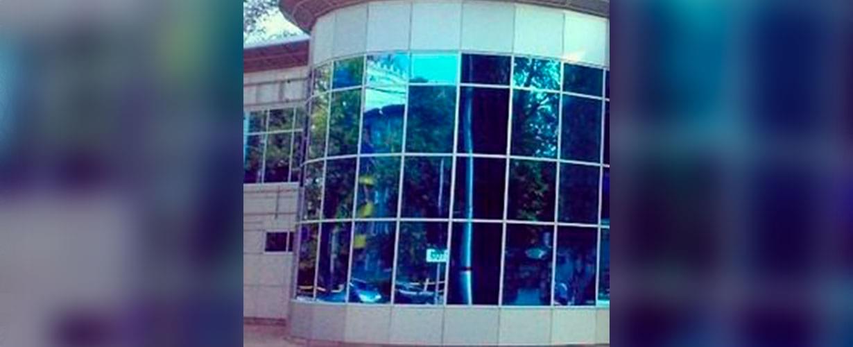 Тонирование балкона, здания